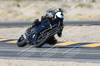 media/Feb-03-2024-SoCal Trackdays (Sat) [[767c60a41c]]/3-Turn 4 (1020am)/